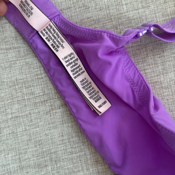 Victoria's Secret T-Shirt Lightly Lined Bra Purple underwire size 38D - Picture 7 of 8